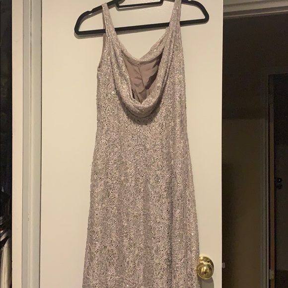 Carmen Marc Valvo evening gown size 12 - Picture 3 of 5